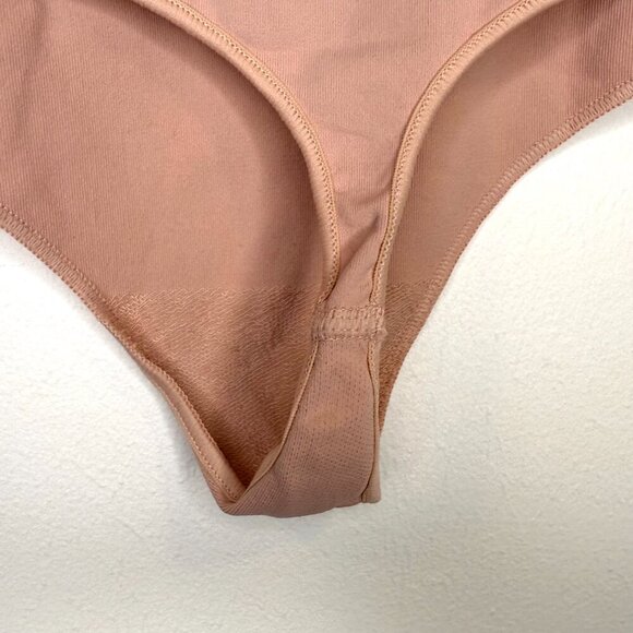 NWT Spanx Everyday Shaping Panties EcoCare Thong in Vintage Rose Size Small - Picture 8 of 8